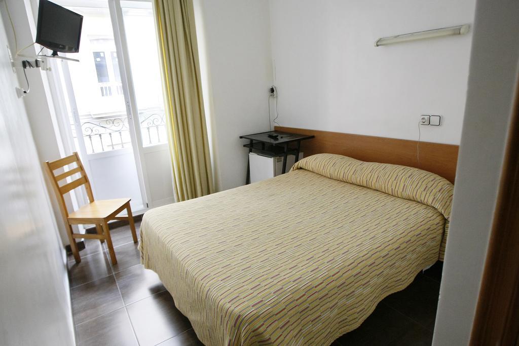 Hostal San Fernando Alicante Eksteriør bilde