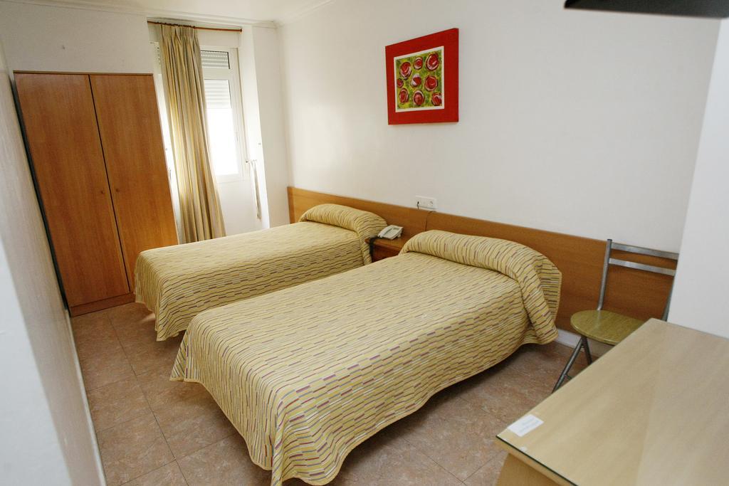 Hostal San Fernando Alicante Eksteriør bilde
