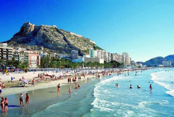 Hostal San Fernando Alicante Eksteriør bilde